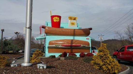 Pal's Sudden Service